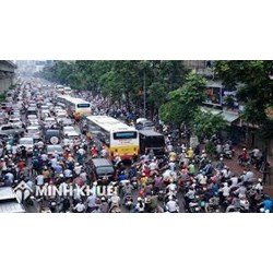 Dừng xe, đỗ xe tại điểm dừng đón, trả khách của xe buýt bị xử phạt ra sao?