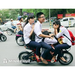 Không đội mũ bảo hiểm khi đi xe máy bị phạt bao nhiêu tiền?