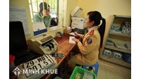 Đăng ký, sang tên xe muộn bị phạt bao nhiêu tiền năm 2025?