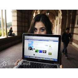 Tội phỉ báng người khác khi họ qua lại với chồng mình thì có vi phạm pháp luật không ?