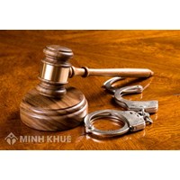 Bị khởi tố vụ án nhưng tạm đình chỉ thì thời hạn tạm đình chỉ là bao lâu?