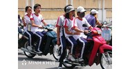 Lái xe dưới 50cc khi chưa đủ 14 tuổi thì có bị xử phạt hay không?