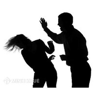 Giành quyền nuôi cả hai con khi chồng có hành vi bạo lực thường xuyên?