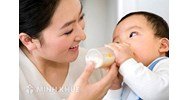 Thay đổi giấy khai sinh cho con khi là mẹ đơn thân ?