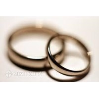 Nếu như chị em họ yêu nhau thì có làm giấy kết hôn vs nhau được không? 