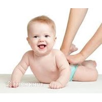 Đưa con ra nước ngoài cư trú sau ly hôn có được không?