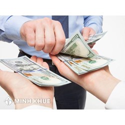 Công ty không thanh toán lương tháng thì giải quyết như thế nào ?