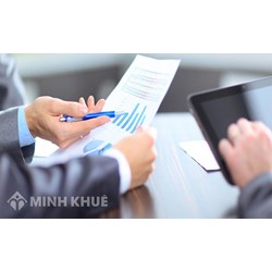 Hỏi về mức thuế phải đóng đối với dịch vụ cầm đồ là các loại thuế nào ?  Bao nhiêu tiền một tháng ? 
