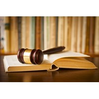 Tư vấn luật tố tụng về thủ tục và quy trình khởi kiện ?