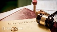Thủ tục ly hôn có cần xin xác nhận của UBND Xã hay không?
