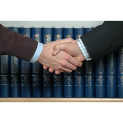 Ủy quyền ký hợp đồng với công ty khi nào thì hợp pháp?