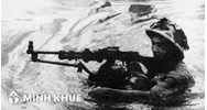 Trường hợp chuyển trường có phải tham gia nghĩa vụ quân sự không ?