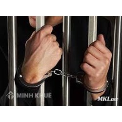 Quy định của pháp luật về xử phạt hành vi giả mạo chữ ký ?