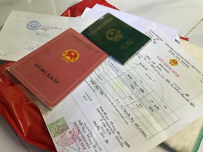 Được Tách Sổ Hộ Khẩu Trong Những Trường Hợp Nào ? Các Giấy Tờ Để Tách Hộ  Khẩu
