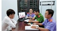 Người dưới 18 tuổi phạm tội và gây ra thiệt hại thì ai là người có trách nhiệm phải bồi thường?