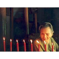 Thời điểm được hưởng chế độ bà mẹ Việt nam anh hùng