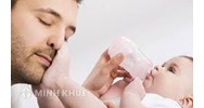 Cán bộ công đoàn nghỉ thai sản có được hưởng lương công đoàn không?