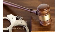 Đi sai làn đường bị phạt bao nhiêu tiền? Có bị giữ bằng lái xe?