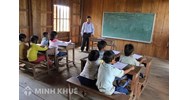 Tư vấn về phụ cấp thu hút và tiền lương thời gian nghỉ hè đối với giáo viên làm việc theo hợp đồng ?