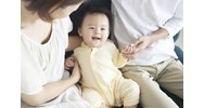 Chưa nhập hộ khẩu vợ, con có được mang họ cha không?