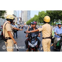 Không có giấy phép lái xe và giấy tờ xe bị xử phạt như thế nào?