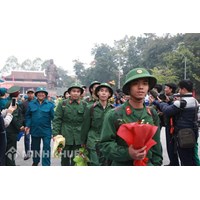 Tai sao học sinh cấp 3 lại có giấy mời tham gia nghĩa vụ quân sự?