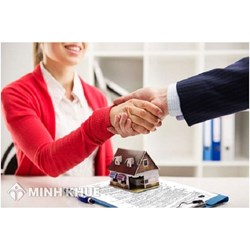 Ủy ban nhân dân xã có thẩm quyền bán đất không ? UBND xã có quyền xác nhận giao dịch mua bán đất ?