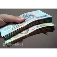 Làm cách nào để lấy lại tiền nhờ người khác xin việc hộ ?