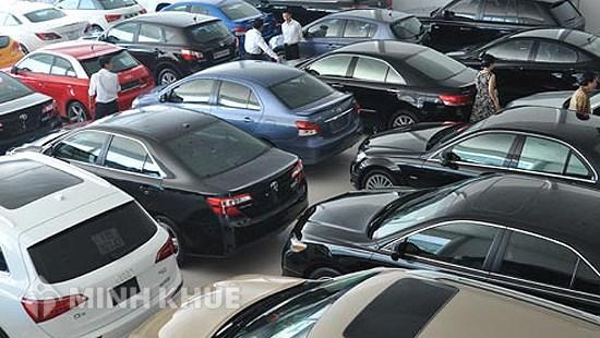 Lượng xe ô tô nhập khẩu tháng 22023 tăng vọt