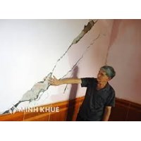 Quyền xây dựng khi bất động sản liền kề bị lún, nứt?