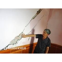 Quyền xây dựng khi bất động sản liền kề bị lún, nứt?