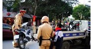 Vi phạm giao thông bị giữ xe bao nhiêu ngày?