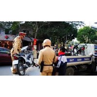 Vi phạm giao thông bị giữ xe bao nhiêu ngày?