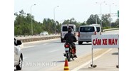 Xe ô tô, xe máy đi vào đường cấm thì bị xử phạt bao nhiêu tiền?