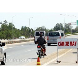 Xe ô tô, xe máy đi vào đường cấm thì bị xử phạt bao nhiêu tiền?