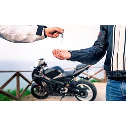 Mượn xe máy rồi mang đi bán thì xử lý thế nào theo luật hình sự?
