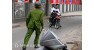 Quay đầu xe để chạy chốt 141 và tông vào cảnh sát thì phạm tội gì?