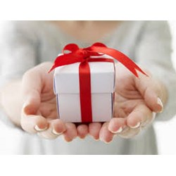 Cách tính thuế thu nhập cá nhân từ quà tặng theo quy định của pháp luật
