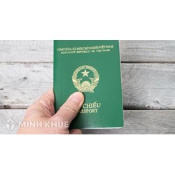 Thay đổi hộ chiếu có phải xin cấp lại giấy phép lao động không? Thủ tục như thế nào?