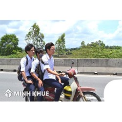 Học sinh cấp 3 điều khiển xe 50cc có bị xử phạt không?