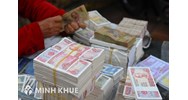 Ngân hàng có được từ chối không đổi tiền lẻ cho khách hàng hay không? bao nhiêu tuổi thì mới được gửi tiền tiết kiệm theo quy định mới?