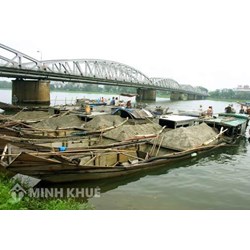 Sống trên tàu, thuyền có được đăng ký thường trú và cấp sổ hộ khẩu không ? 