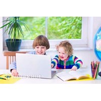 Danh mục thiết bị dạy học tối thiểu lớp một bao gồm những gì?