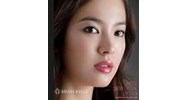 Trình tự tiếp nhận và giải quyết hồ sơ đăng ký quảng cáo mỹ phẩm như thế nào?