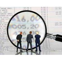 Thẩm quyền và thể thức lấy ý kiến cổ đông bằng văn bản để thông qua quyết định của Đại hội đồng cổ đông ?
