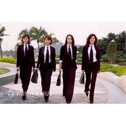 Luật sư trẻ thời hiện đại - không hề khô cứng