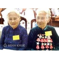 Điều kiện phong tặng danh hiệu bà mẹ Việt Nam anh hùng?