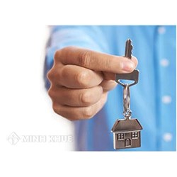 Ai là người đứng tên trong giấy tờ nhà đất người đó là chủ hộ đúng không?