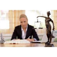 Tội cố ý làm trái quy định về phân phối tiền, hàng cứu trợ