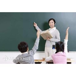 Phó giám đốc trung tâm thể dục thể thao có phải là viên chức không ?